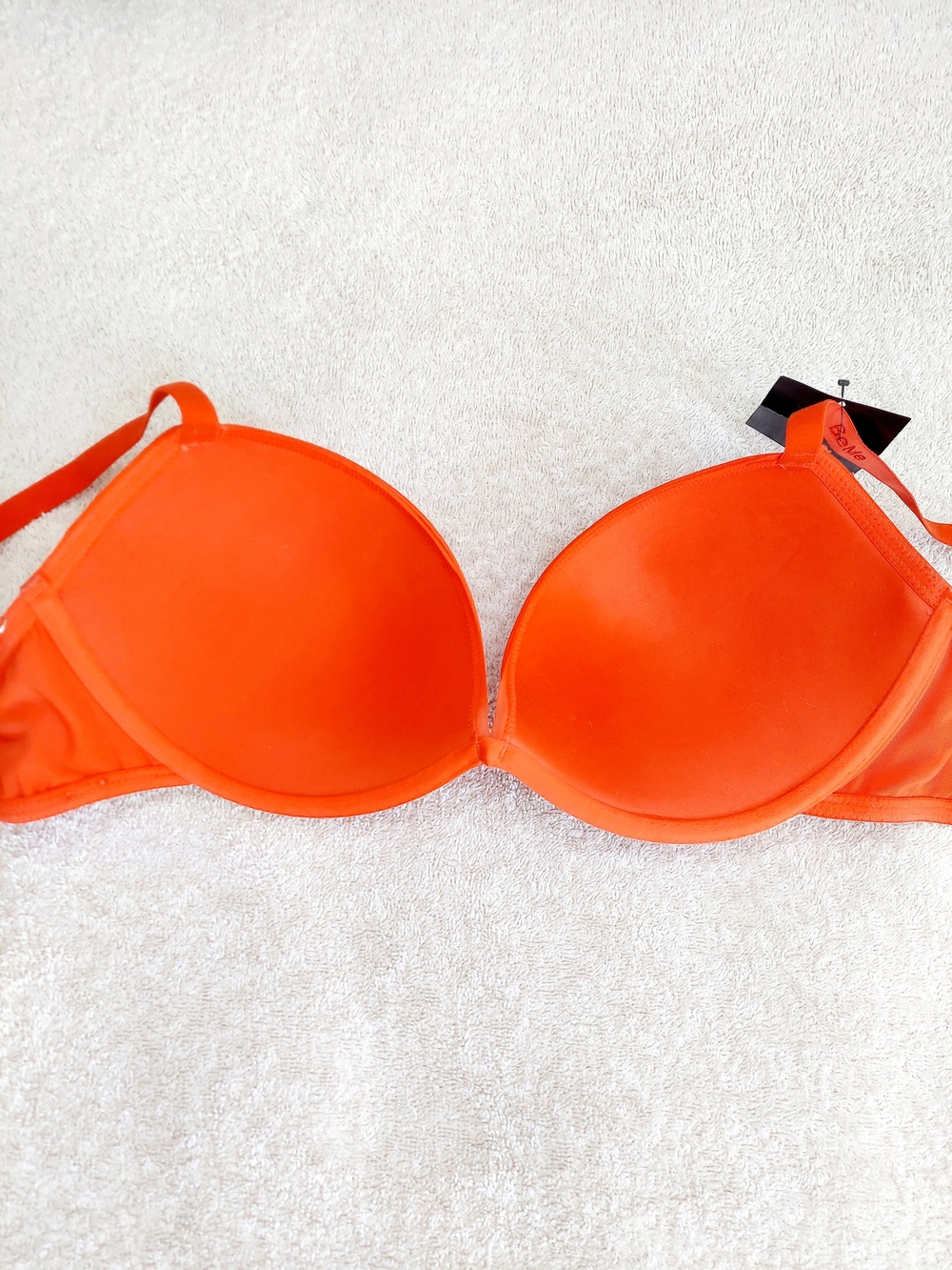 BeMe Red Padded Underwire Push Up Bra Women's Size 36C NWT Intimates Streetwear - Picture 2 of 10